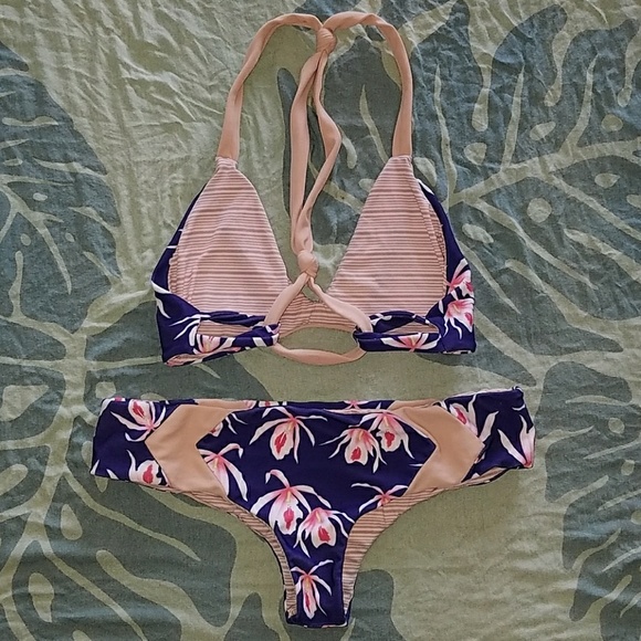 Acacia blue island orchid biarritz mentawai bikini - Picture 4 of 7